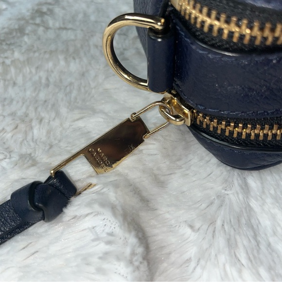 SoftShot by MARC JACOBS crossbody bag NAVY blue - Picture 9 of 13